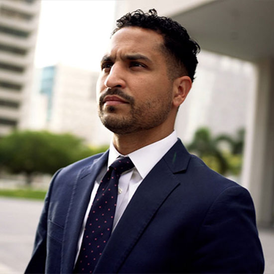 Miami Pedestrian Accident Lawyer | Guzman Firm | Free Review